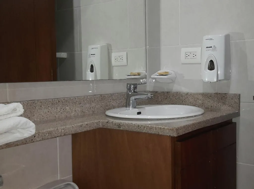 Hotel Primavera Plaza 麦德林 3*,  哥伦比亚