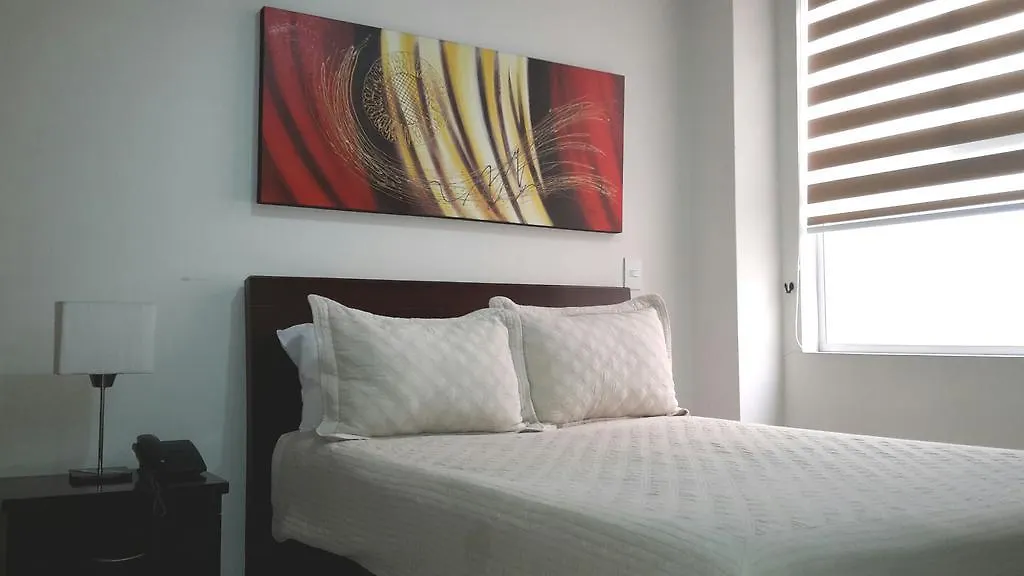 Hotel Primavera Plaza 麦德林